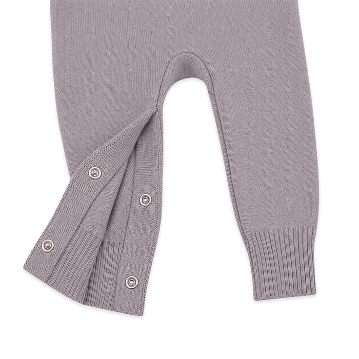 Close up of snaps on Viverano Milan Soft Organic Knit Grey Coverall Onesie for Babies- Baby Shower Gifts