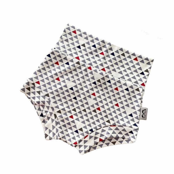 Tiny Triangle Flag Bummies