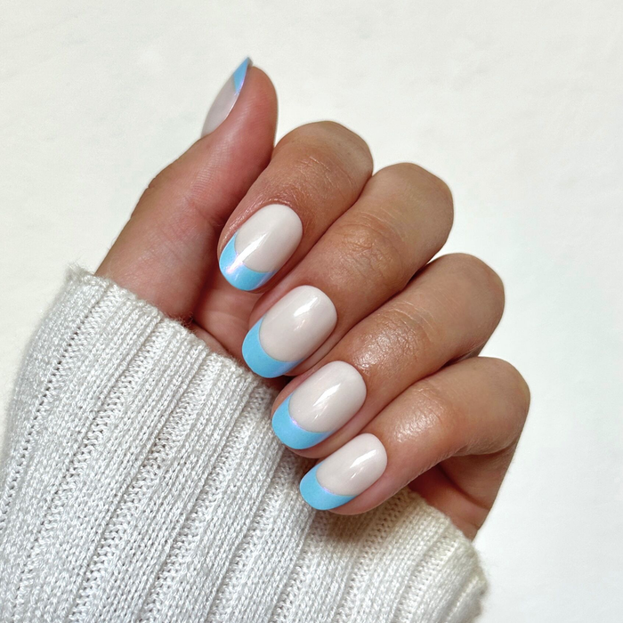 Winter Blues Chrome French - Tab Press-On | Short | Round