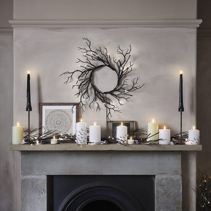 40cm Pre Lit Black Twig Halloween Wreath