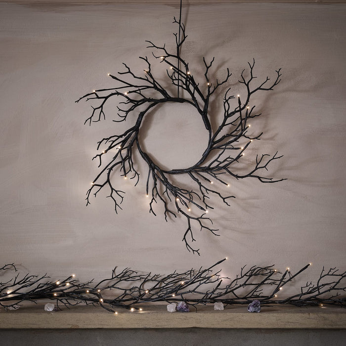 40cm Pre Lit Black Twig Halloween Wreath