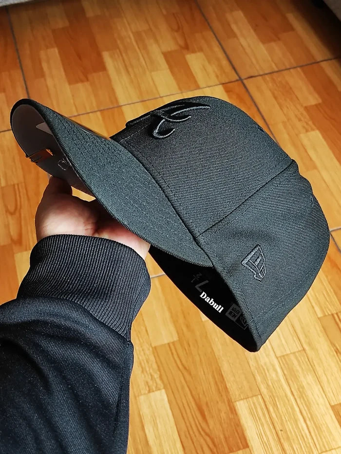59FIFTY New Era Atlanta Braves World Series black on black gold