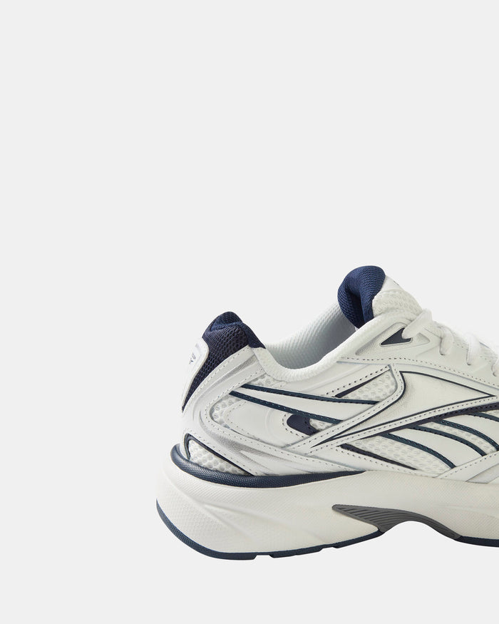 Belwave White/Silver/Vector Navy