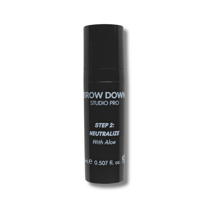 Brow Lamination, Step 2: Neutralize