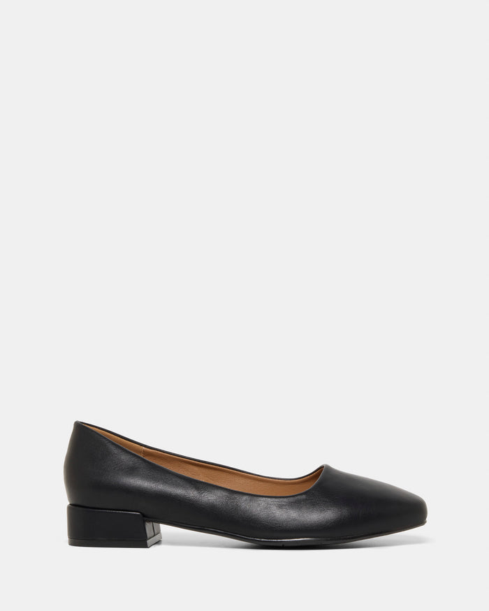 Cameo W Black
