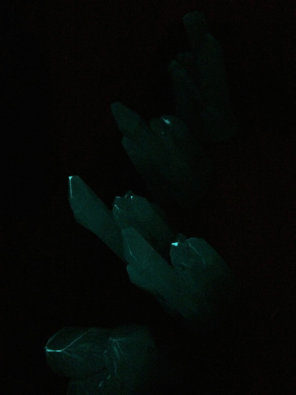 CAST CRYSTAL LIGHT- TEAL SPIKE