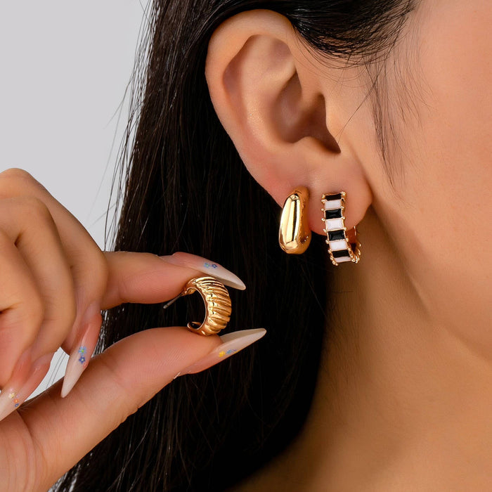 Checker Textured Huggie Hoop Trio Earrings Gold