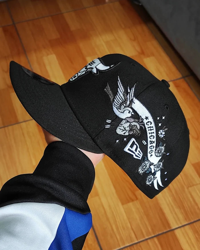 Chicago Bulls Gray Bottom City Art Side Patch New Era 9Fifty Snapback - Black/White