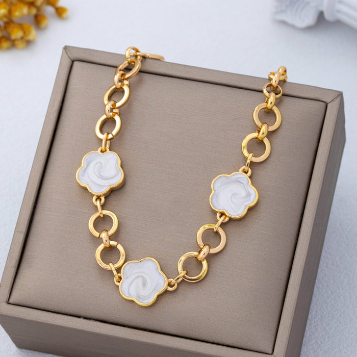 Enamel Quatrofoil Link Toggle Bracelet |Gold