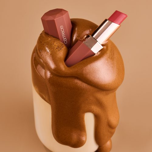 C02 Mocha Mousse