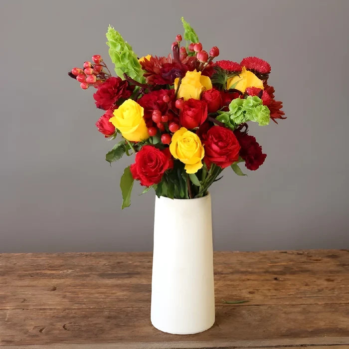 Golden Divine Flower Arrangement Vase - Image