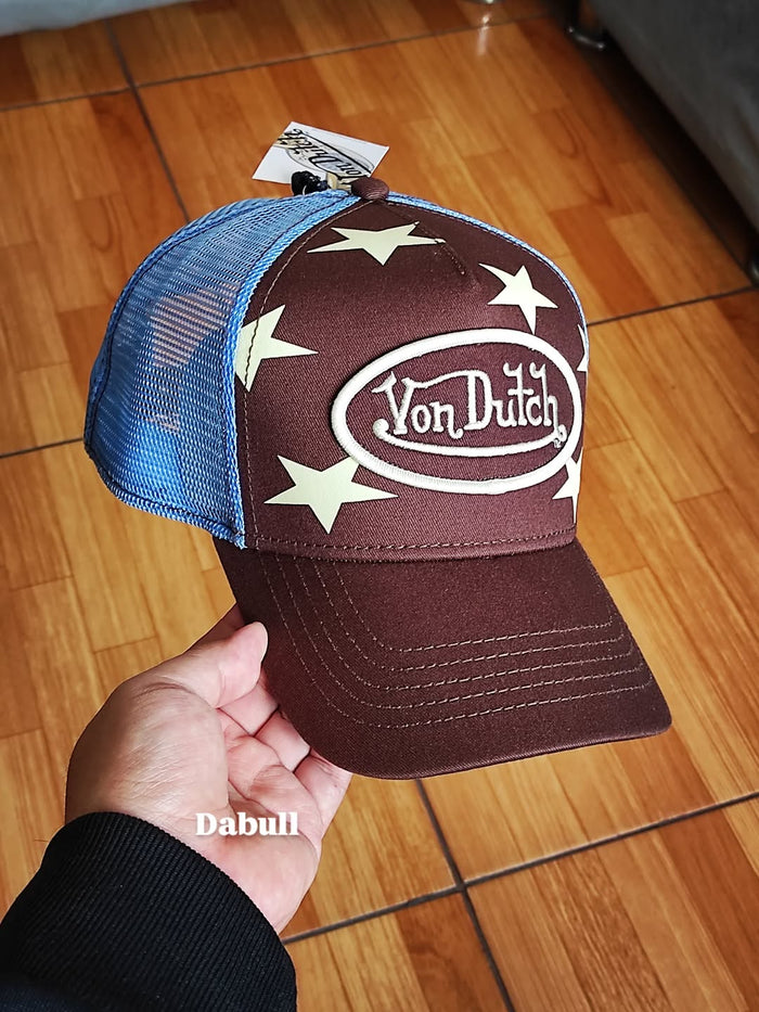 Gorra Con Dutch star ⭐️ brown Trucker