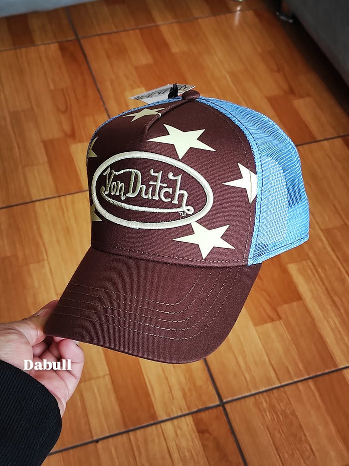 Gorra Con Dutch star ⭐️ brown Trucker