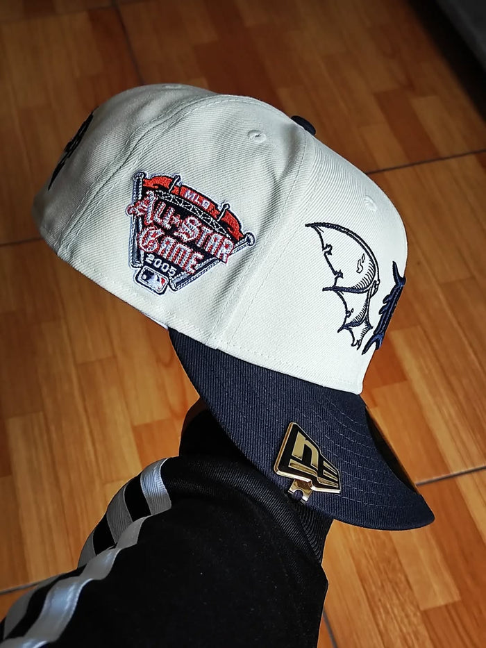 Gorra Detroit Tigers MLB Team Wings 59FIFTY Fitted Beige Claro