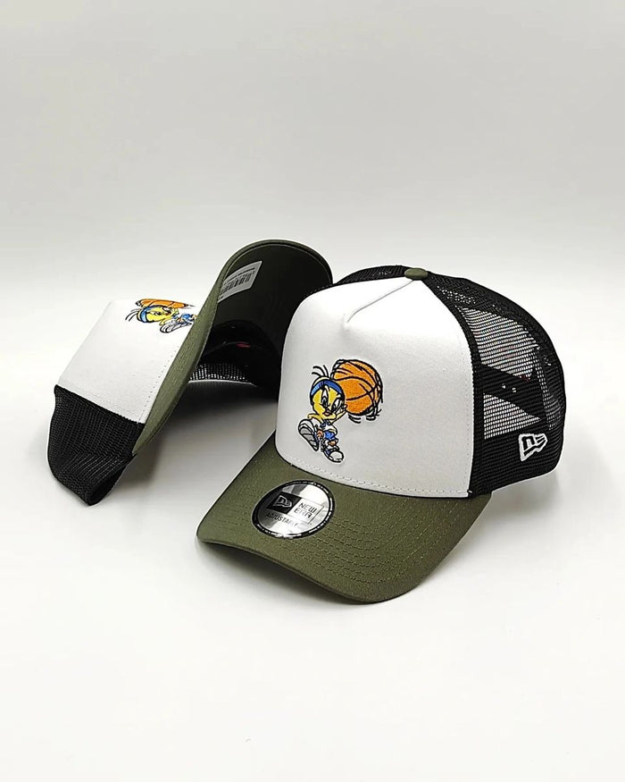 GORRA NEW ERA LOONY TOONS PIOLIN TRUCKER