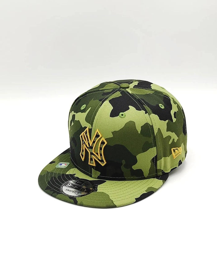 GORRA NEW ERA NY YANKEES 9FIFTY SNAPBACK CAMO FUERZAS ARMADAS