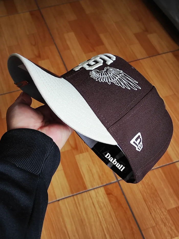 Gorra San Francisco Giants MLB Team Wings 59FIFTY Fitted Marrón Oscuro