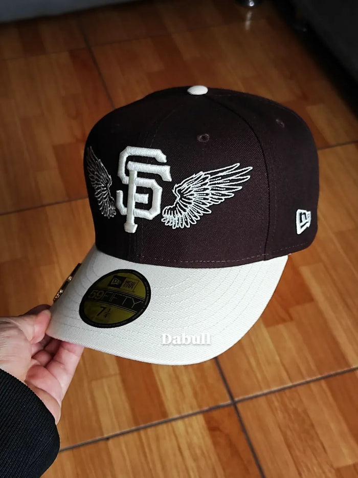 Gorra San Francisco Giants MLB Team Wings 59FIFTY Fitted Marrón Oscuro