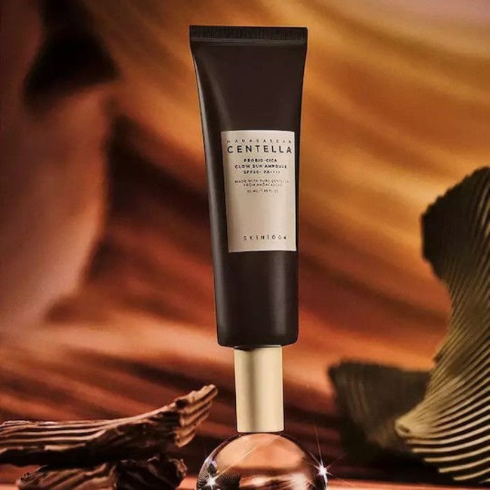 MADAGASCAR CENTELLA PROBIO-CICA GLOW SUN AMPOULE SPF50+ PA++++ - Crema Cu Protectie Solara Cu Textura De Ser