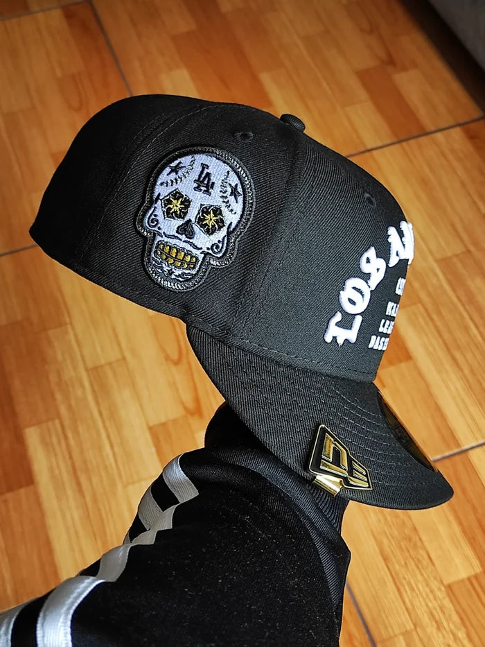 New Era Los Angeles Dodgers SKULL 💀 Chrome Black edition 59fifty fitted