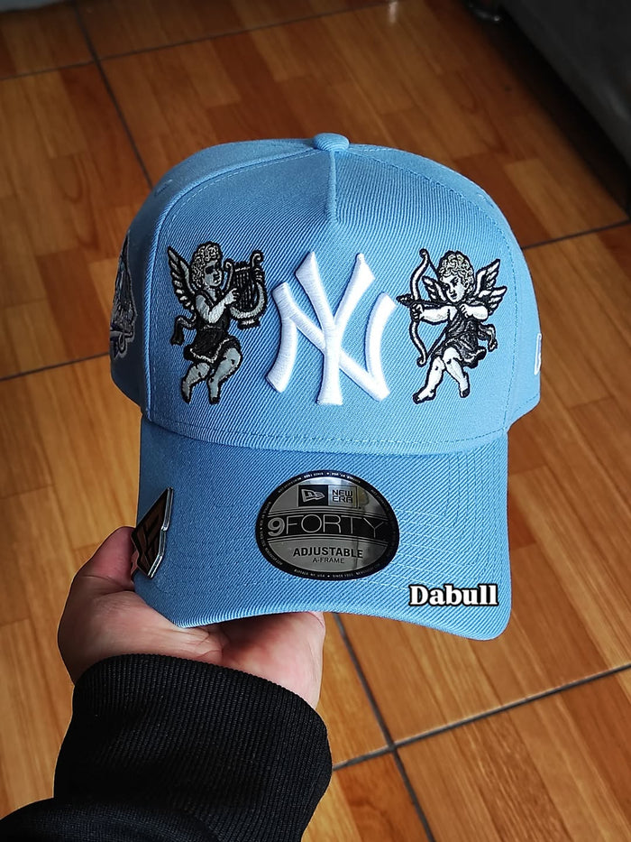 New Era New York Yankees cupid 🏹  sky 9FORTY A-FRAME Snapback