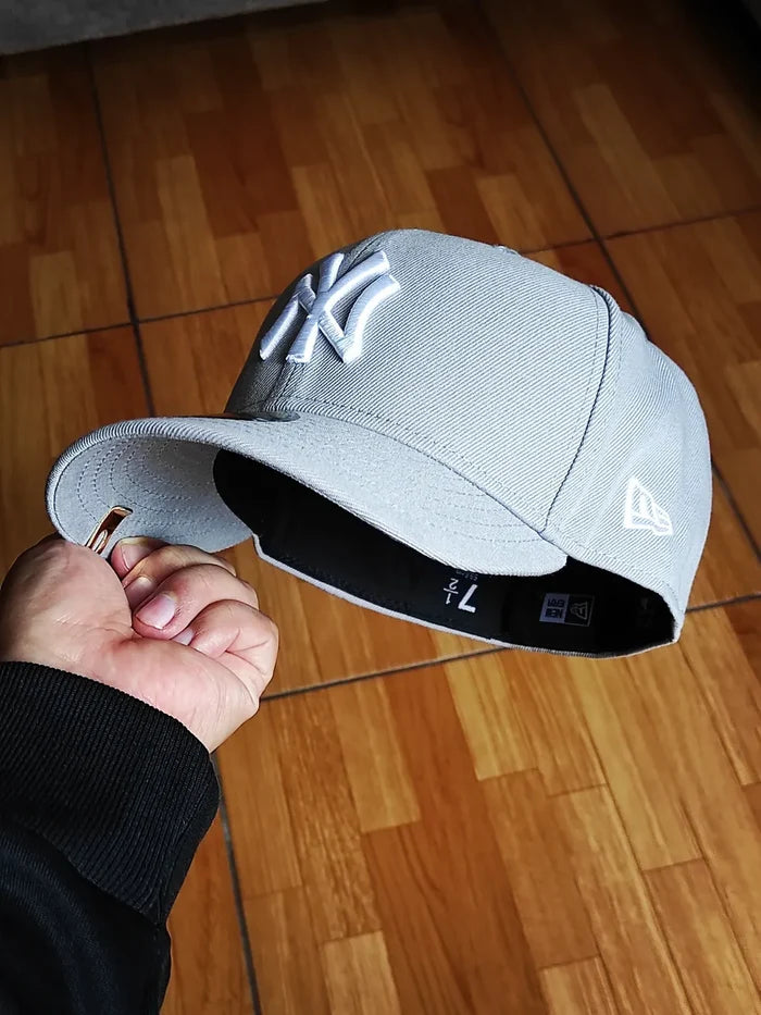 New era New York Yankees team classic gray 59FIFTY