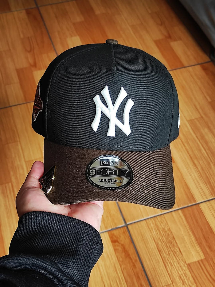 New Era New York Yankees world series Black Brown 9FORTY A-FRAME Snapback