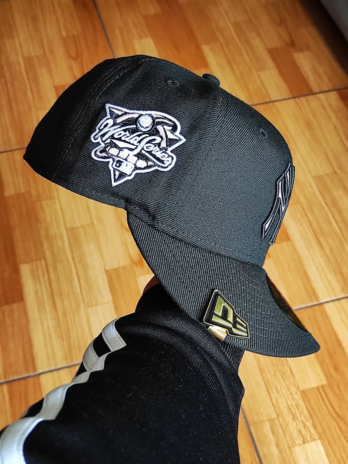 New Era New York Yankees World Series black pink 59fifty