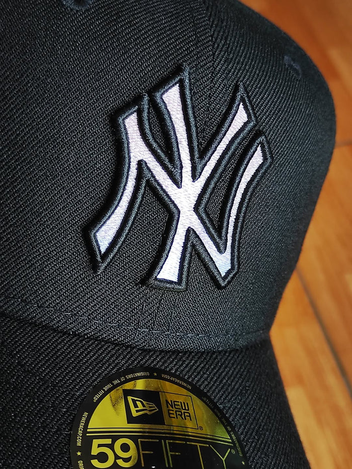 New Era New York Yankees World Series black pink 59fifty