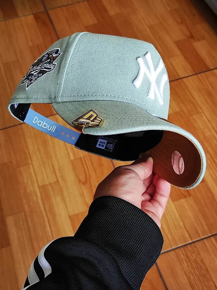 New York Yankees 'Denim White' 9FORTY A-Frame Snapback