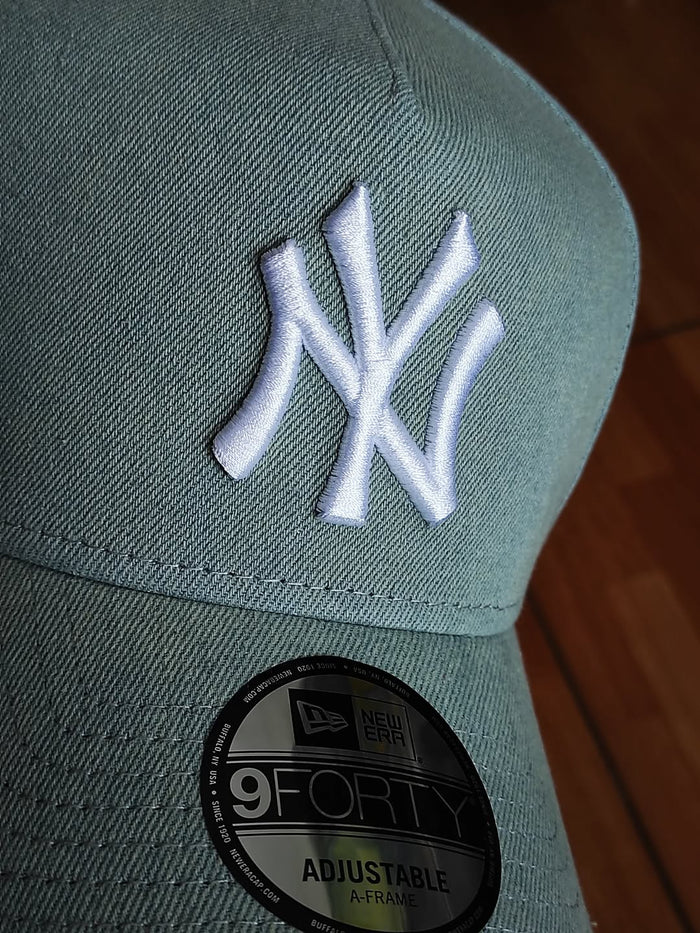 New York Yankees 'Denim White' 9FORTY A-Frame Snapback