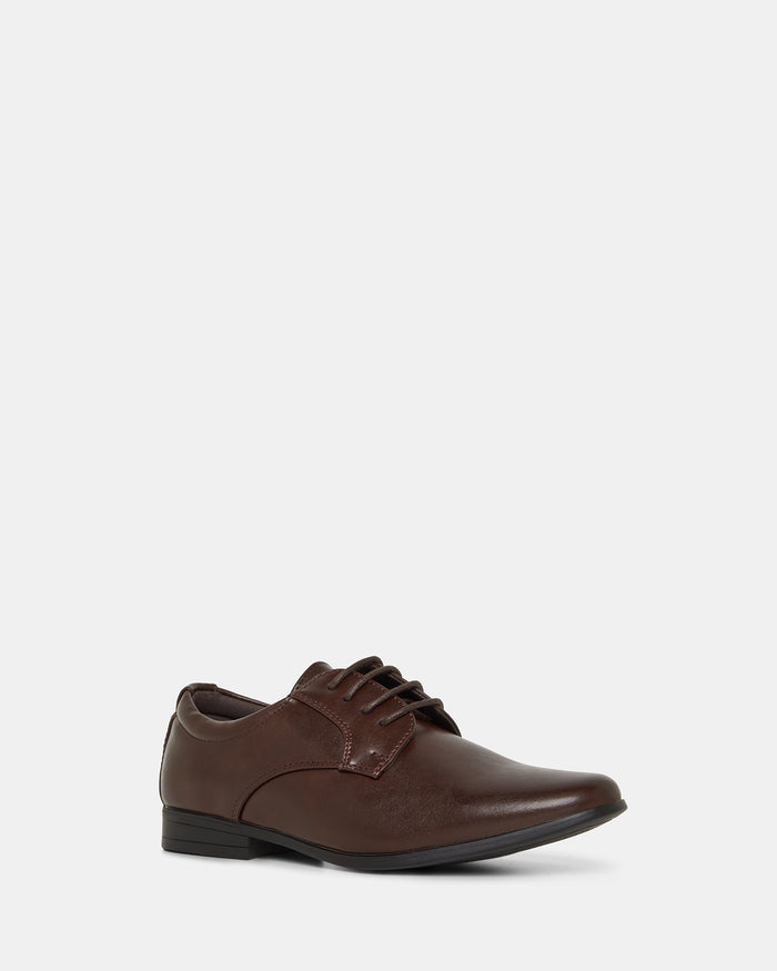 Oslo Jnr Brown