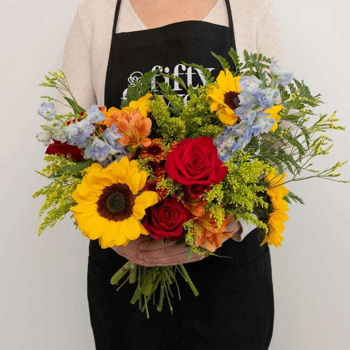 Red Meets Sunflower Diy Flower Kit Apron - Image