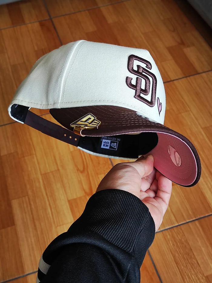 San diego padres'Pink Satin Hearts Walnut' 9FORTY A-Frame Snapback