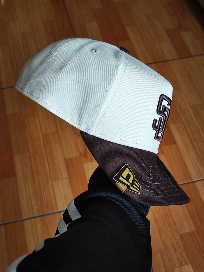 San diego padres'Pink Satin Hearts Walnut' 9FORTY A-Frame Snapback