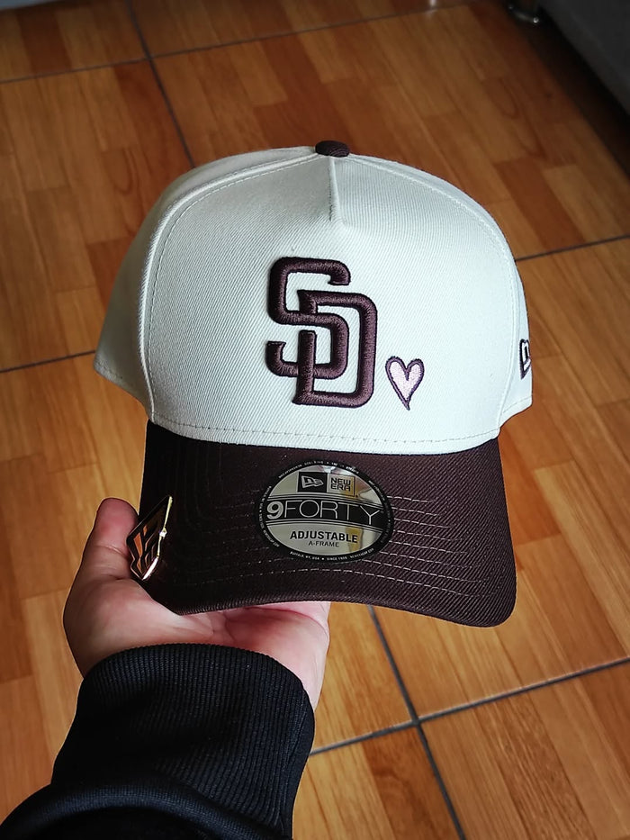 San diego padres'Pink Satin Hearts Walnut' 9FORTY A-Frame Snapback