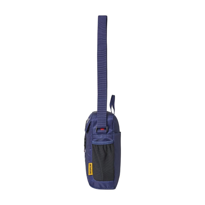 CATERPILLAR Urban Mountaineer Kilimanjaro Utility Bag | Isetan KL Online Store