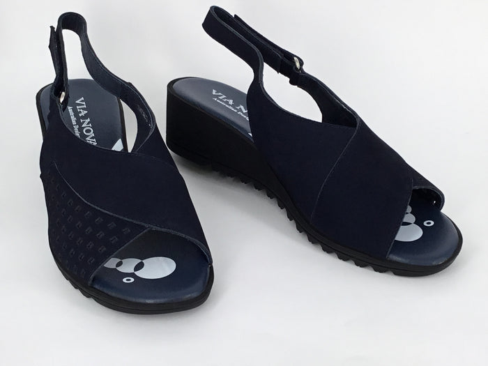 Via Nova Impact available in 2 colours